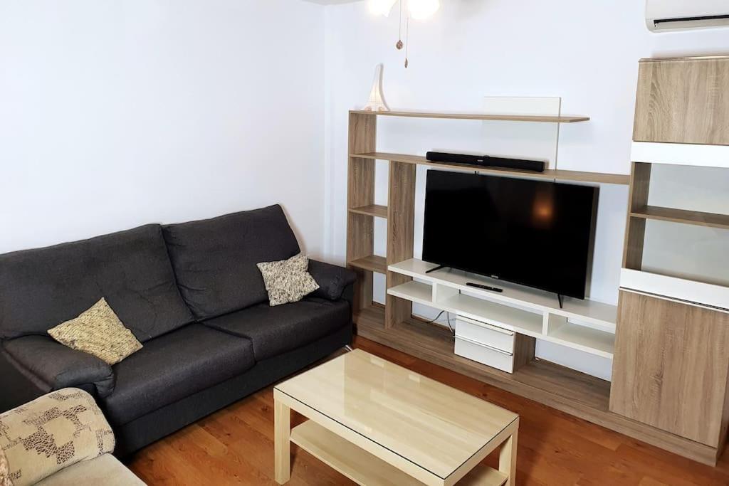 4F, Aire Acondic, 80M2, 2 Dormitorios, 4 Huespedes, Wifi Gratis La Línea de la Concepción Exteriér fotografie