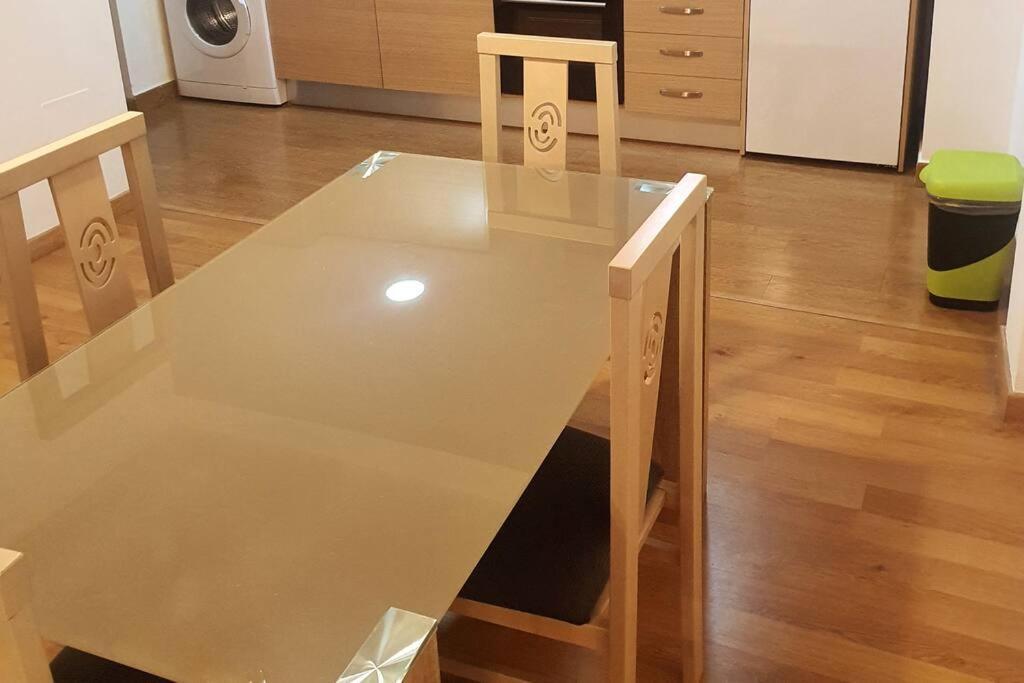 4F, Aire Acondic, 80M2, 2 Dormitorios, 4 Huespedes, Wifi Gratis La Línea de la Concepción Exteriér fotografie