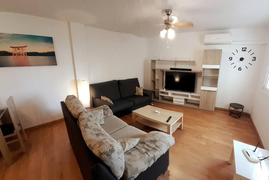 4F, Aire Acondic, 80M2, 2 Dormitorios, 4 Huespedes, Wifi Gratis La Línea de la Concepción Exteriér fotografie